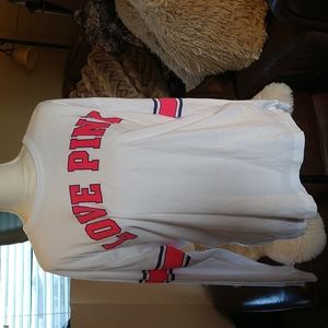 VGUC. Victoria's Secret long sleeve t-shirt.